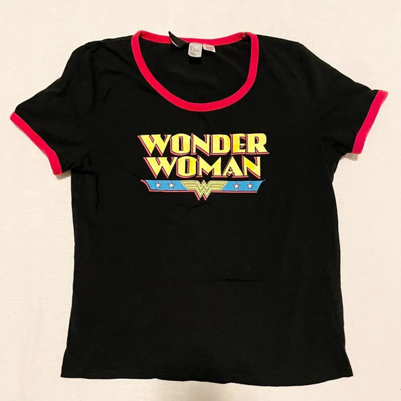 H&M Divided Wonder Woman Tshirt Tee Womens Size Large Shirt - Picture 15 of 16